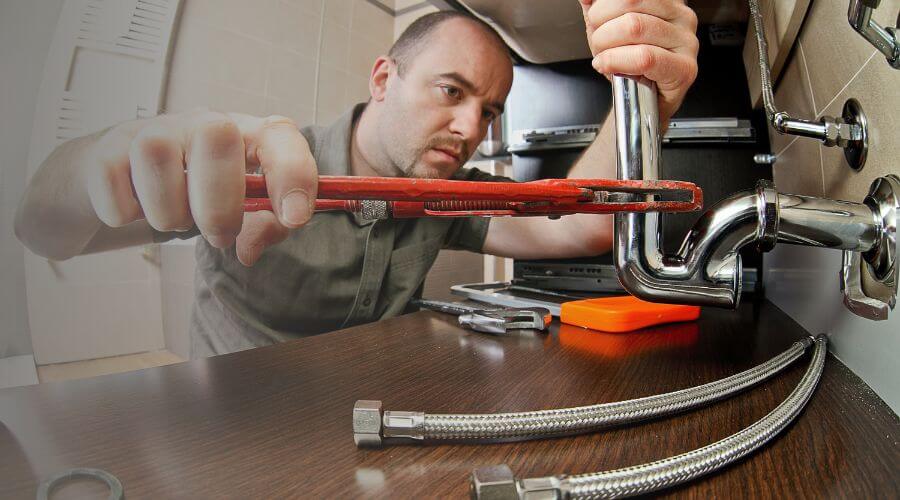 Expert burst pipe repair services in Brooksville, ME